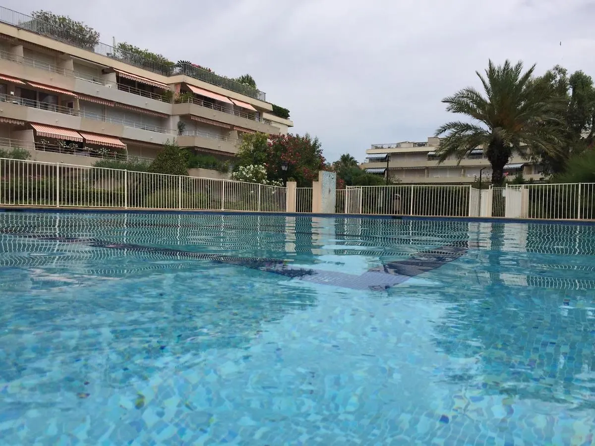 Brigitte Studio Centre Saint Tropez Parking Piscine Wifi Vue Mer
