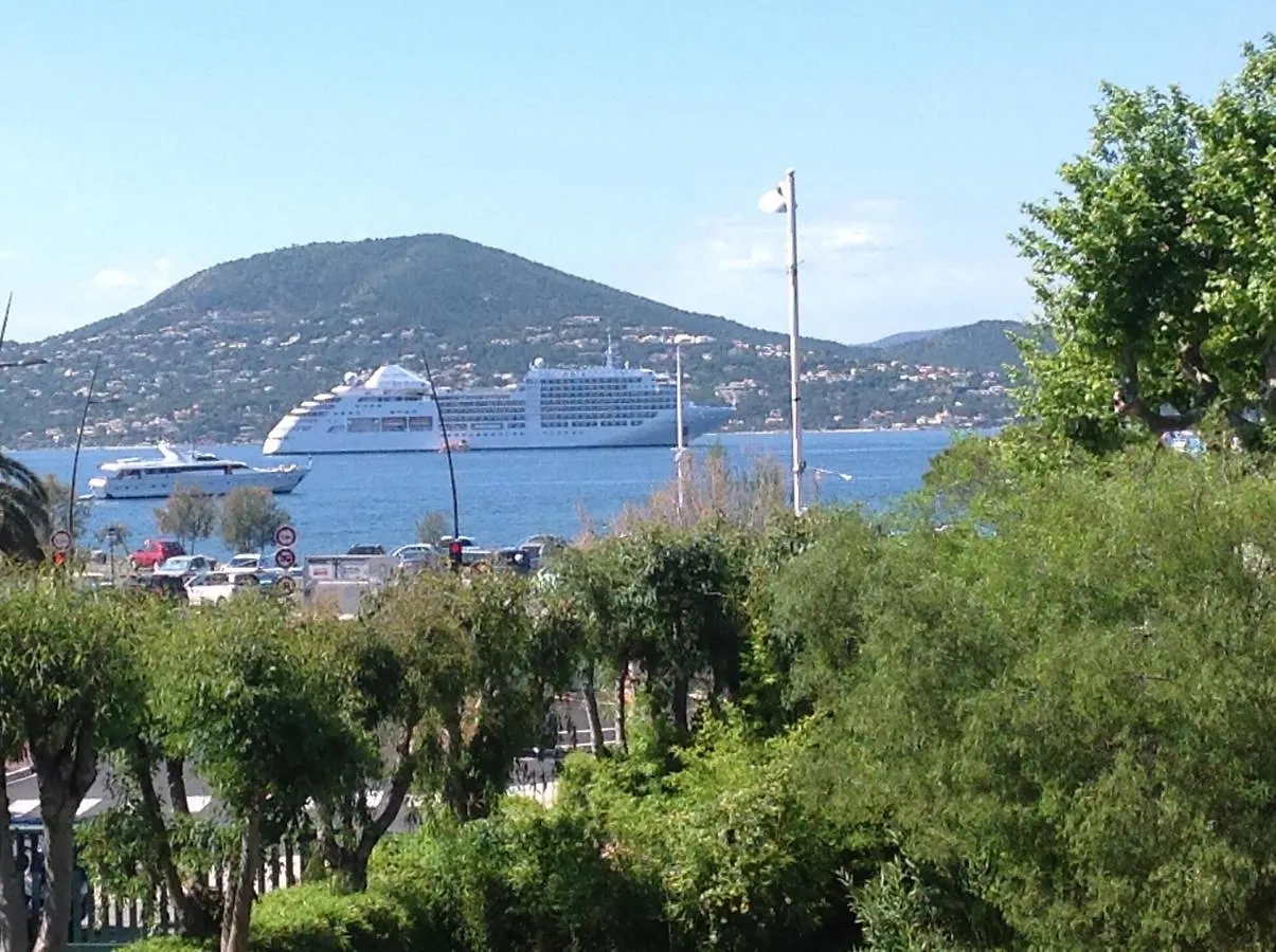 Appartement Brigitte Studio Centre Saint Tropez Parking Piscine Wifi Vue Mer
