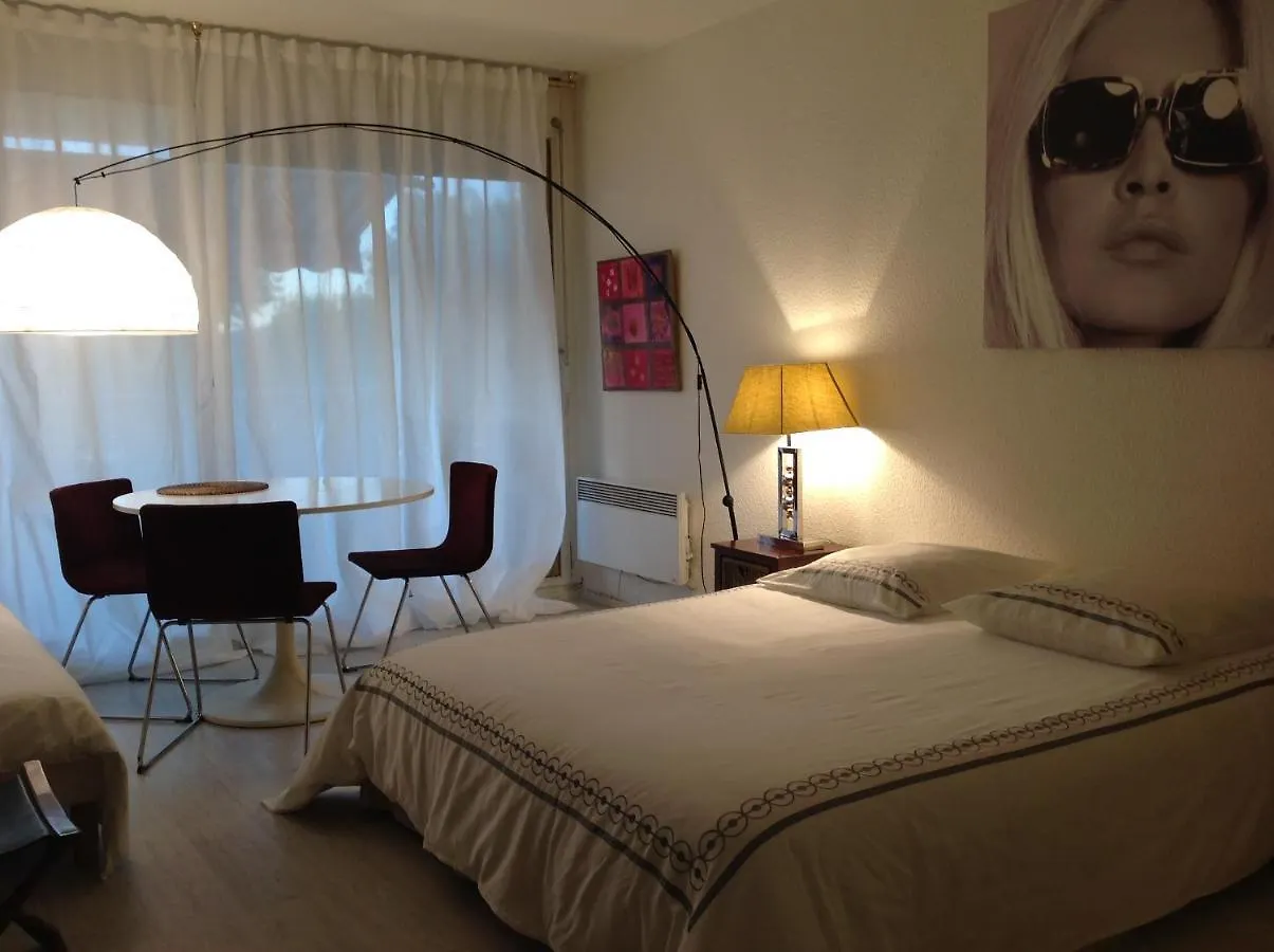 Brigitte Studio Centre Saint Tropez Parking Piscine Wifi Vue Mer France