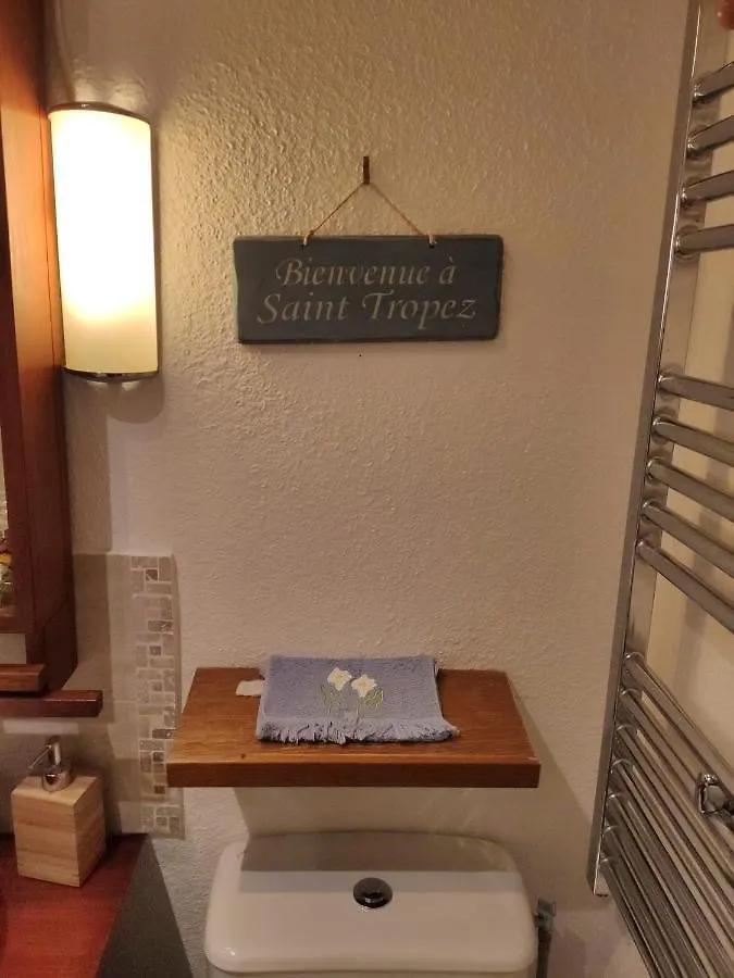 Brigitte Studio Centre Saint Tropez Parking Piscine Wifi Vue Mer 0*, Saint-Tropez
