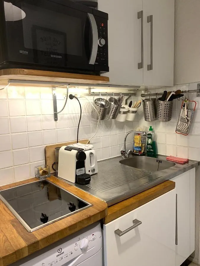 Appartement Brigitte Studio Centre Saint Tropez Parking Piscine Wifi Vue Mer France